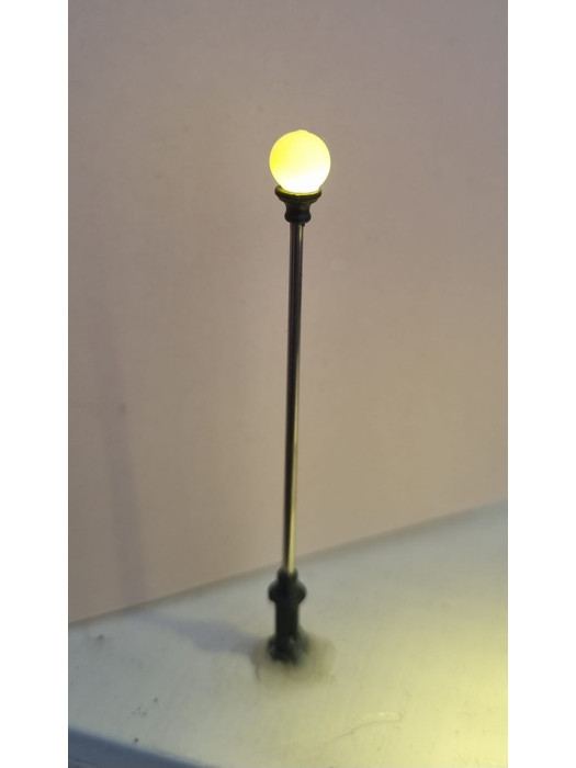 T102 metalen bol 7 cm